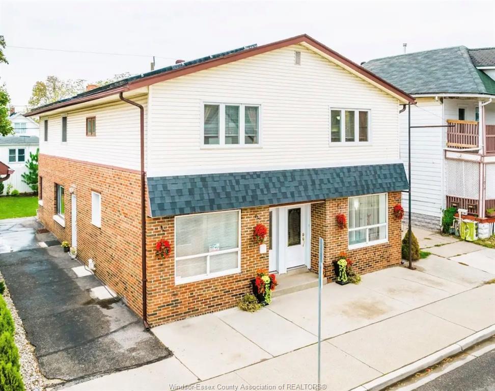 1637-drouillard-windsor-ontario-26021731