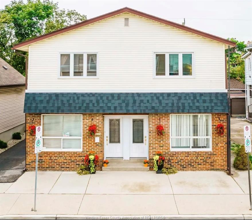 1637-drouillard-windsor-ontario-26021732