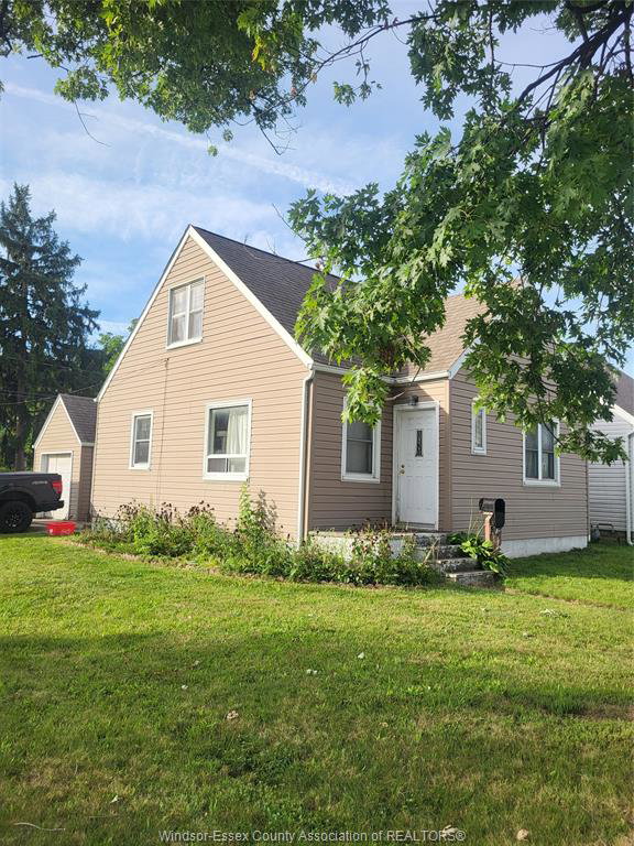 591-charlotte-windsor-ontario-26021750