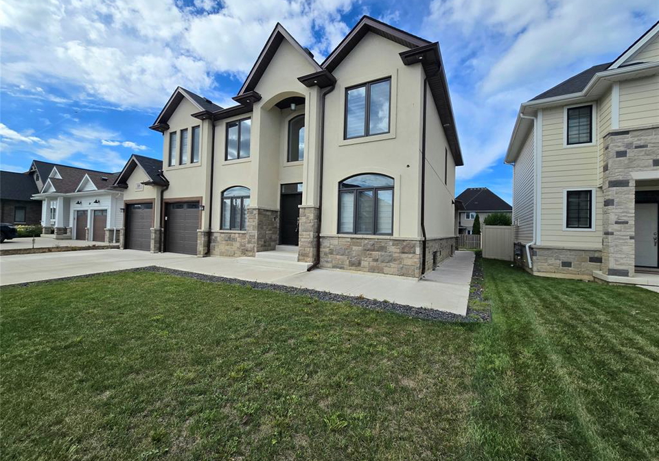 319-christine-avenue-belle-river-ontario-26021776