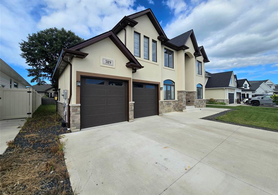 319-christine-avenue-belle-river-ontario-26021776