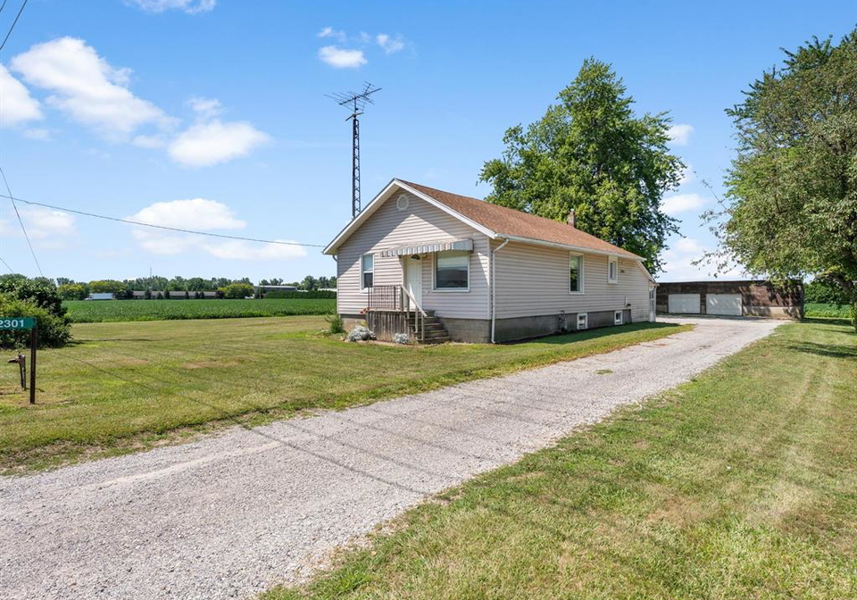 2301-albuna-townline-kingsville-ontario-26021785