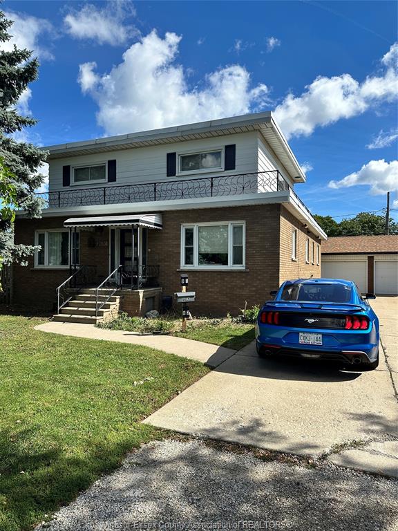 2636-meighen-windsor-ontario-26021807
