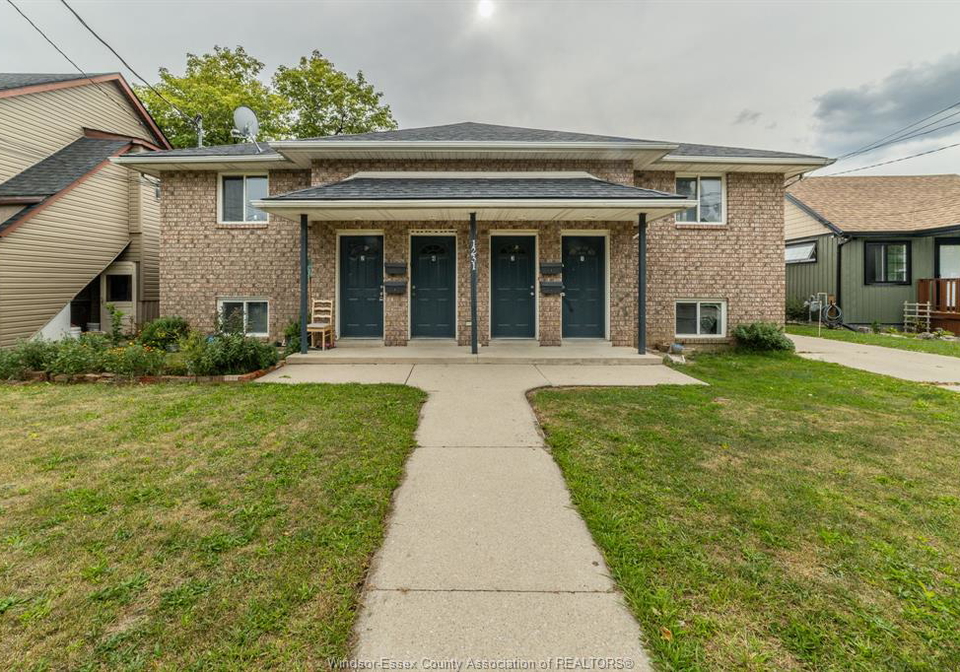 1231-high-street-windsor-ontario-26021810