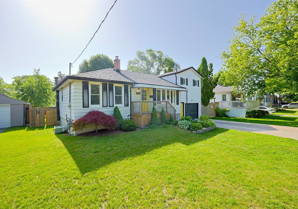 898-grandview-avenue-sarnia-ontario-26021820