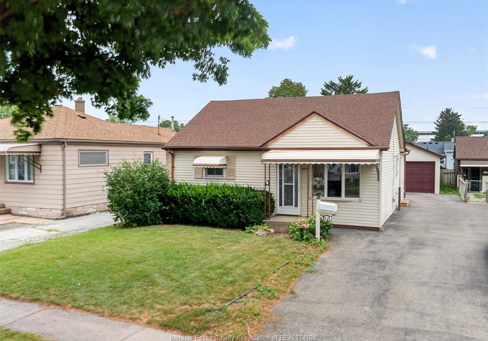 2670-chandler-road-windsor-ontario-26021821