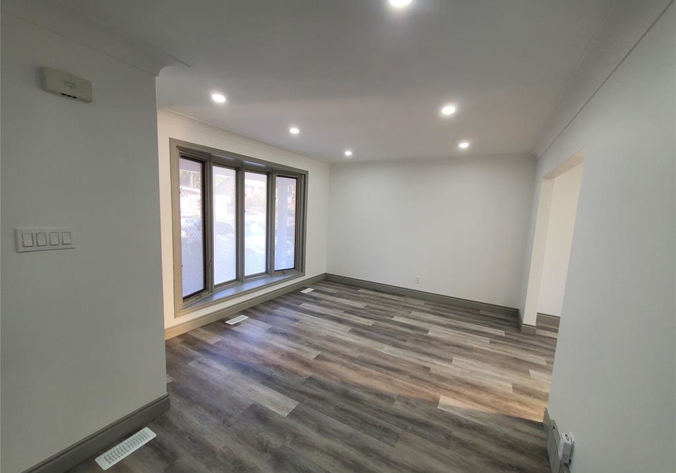 3285-st-patricks-windsor-ontario-26021824