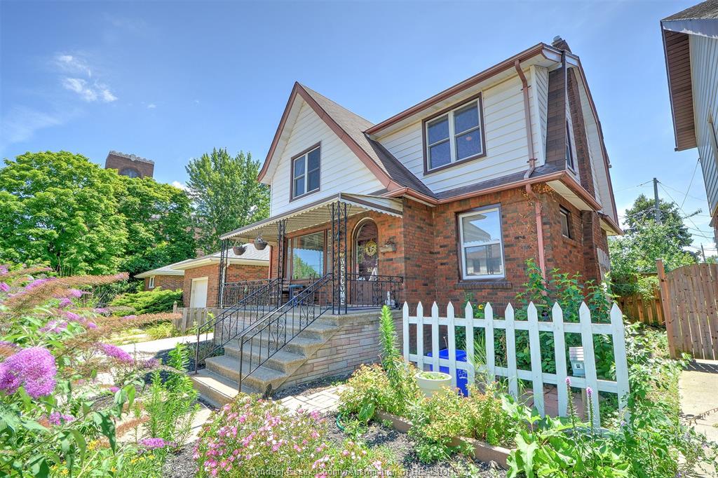 161-shepherd-street-east-windsor-ontario-26021841