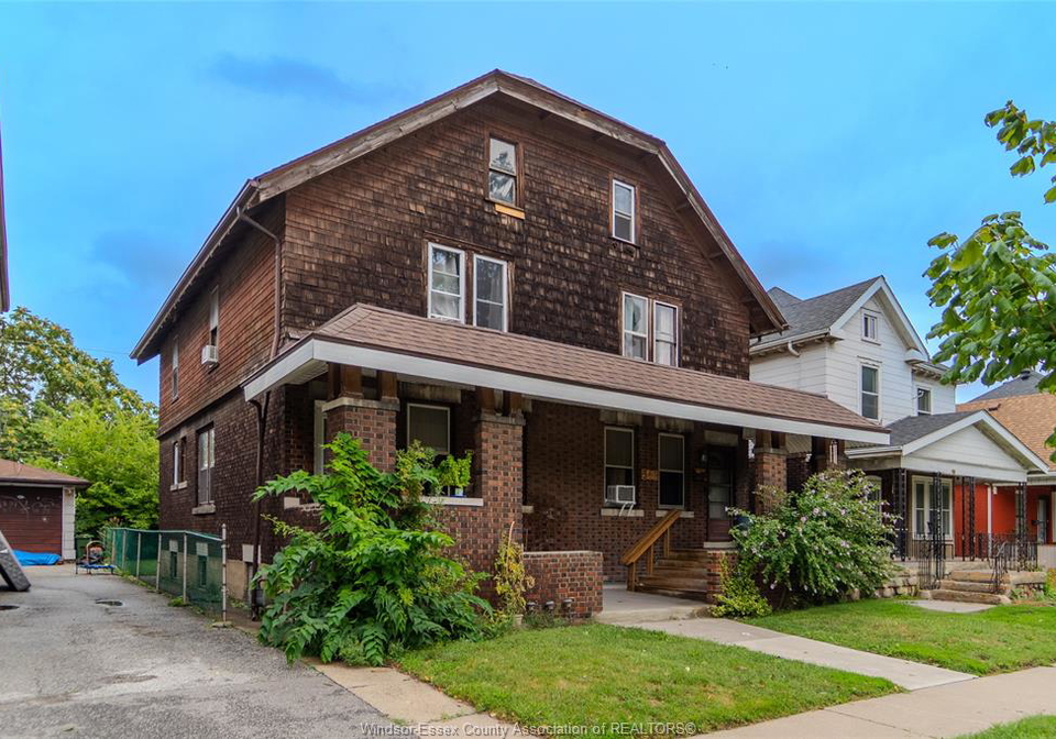 344-46-elm-avenue-windsor-ontario-26021852