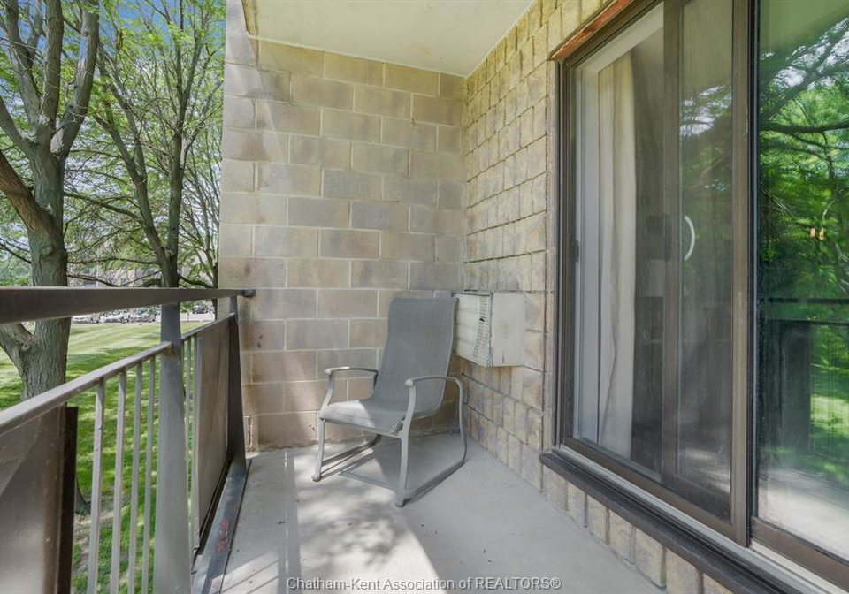 150-park-avenue-east-chatham-ontario-26021858