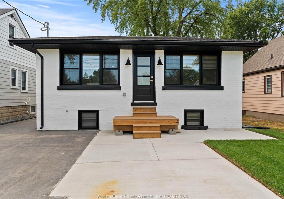 557-elinor-street-windsor-ontario-26021872