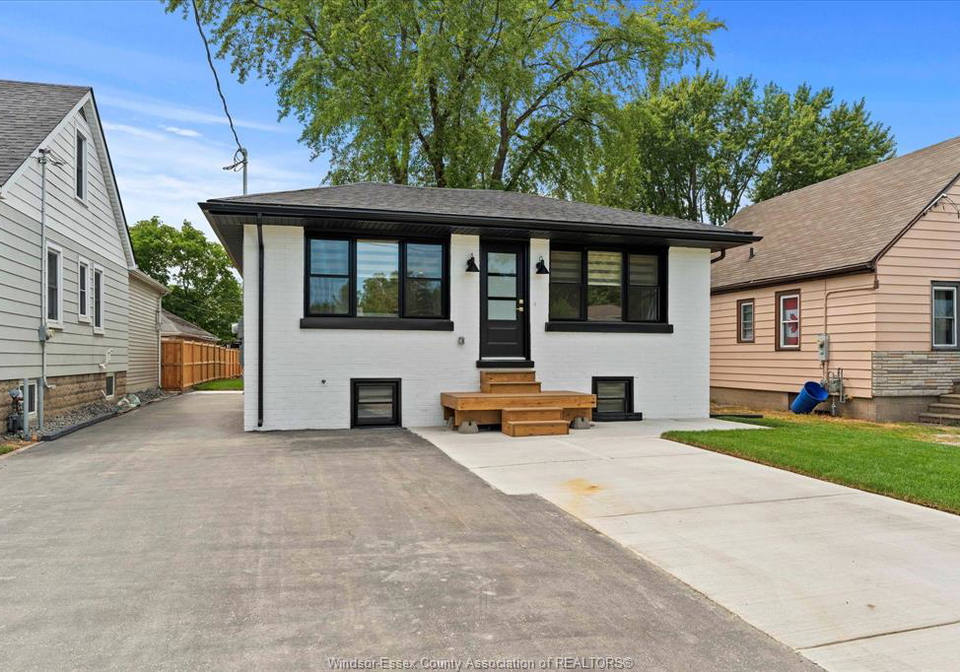 557-elinor-street-windsor-ontario-26021872