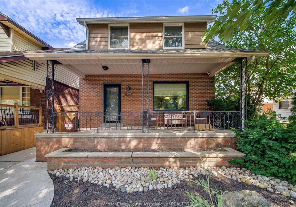 1476-moy-windsor-ontario-26021887