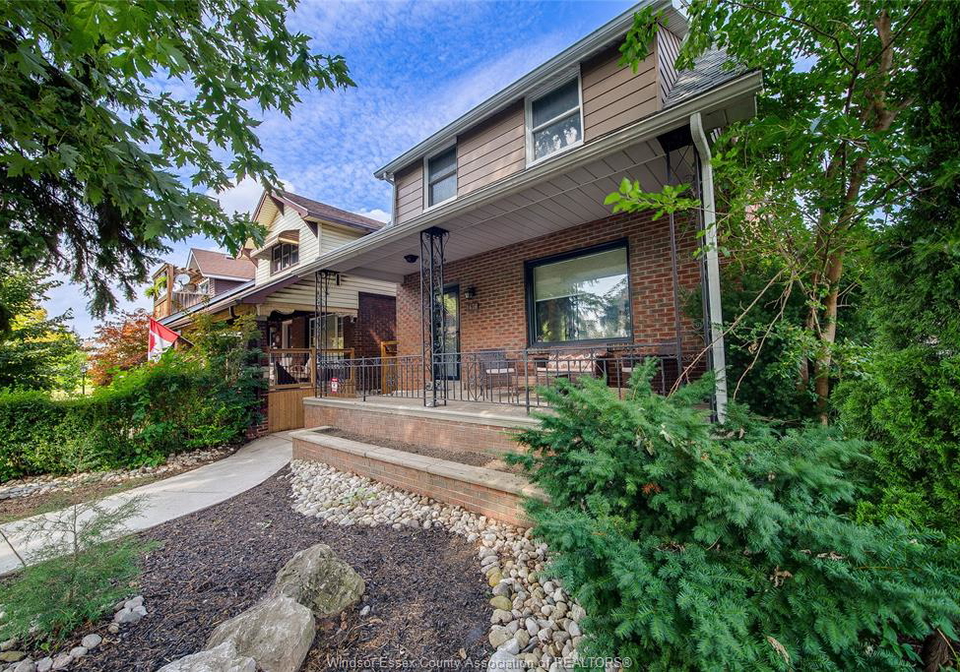 1476-moy-windsor-ontario-26021887