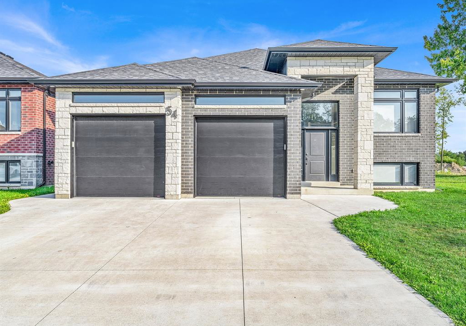 54-redwood-a-b-cottam-ontario-26021903