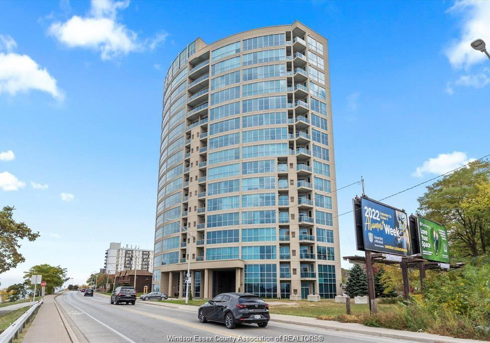 1225-riverside-windsor-ontario-26021908