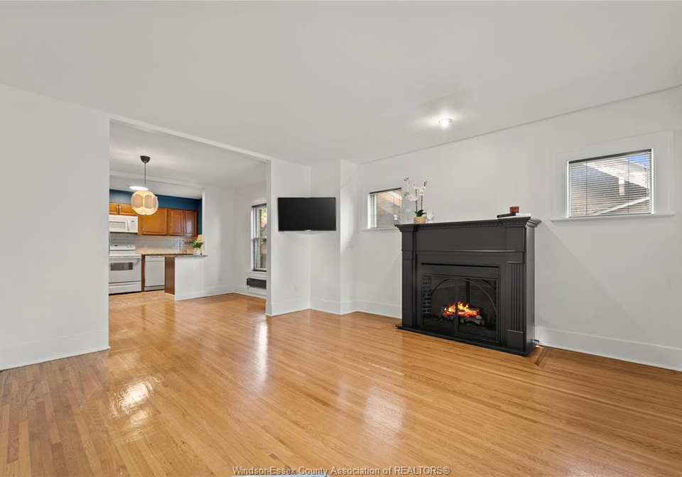 269-randolph-windsor-ontario-26021914