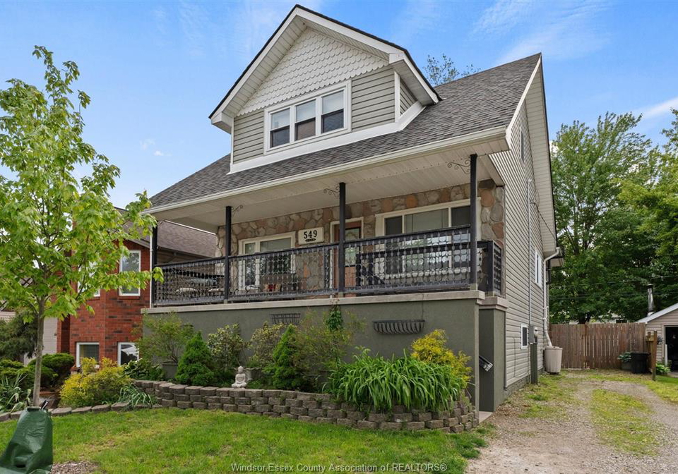 549-clover-windsor-ontario-26021916