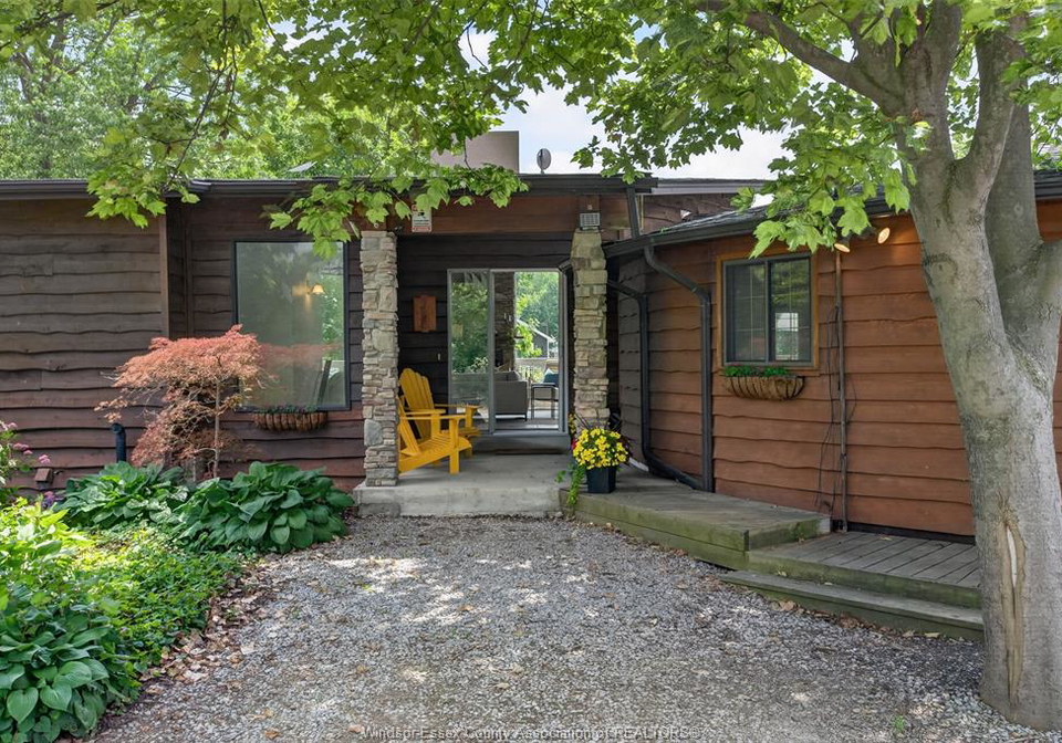 236-deerbrook-drive-lakeshore-ontario-26021937