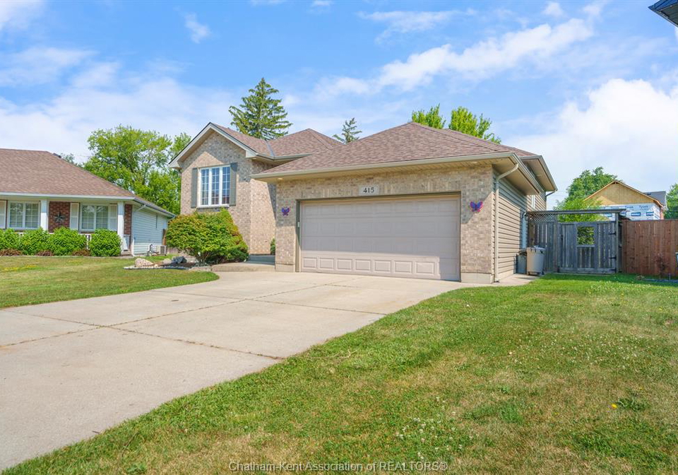 415-silver-sands-lane-st-clair-ontario-26021947