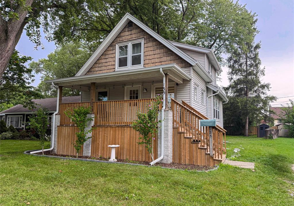 135-maple-avenue-lasalle-ontario-26021953