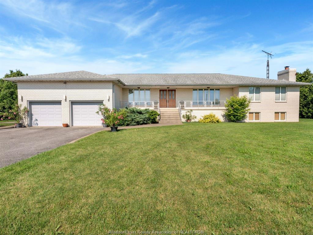 4155-manning-road-tecumseh-ontario-26021971