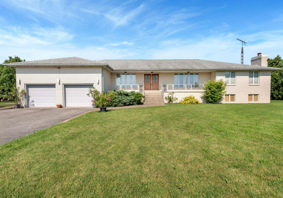 4155-manning-road-tecumseh-ontario-26021971