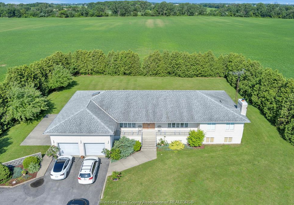 4155-manning-road-tecumseh-ontario-26021971