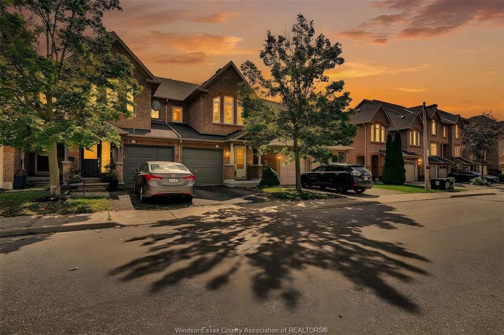 35-tania-crescent-vaughan-ontario-26021985