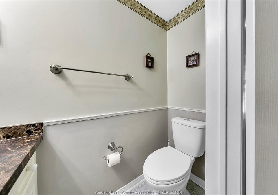 35-tania-crescent-vaughan-ontario-26021985