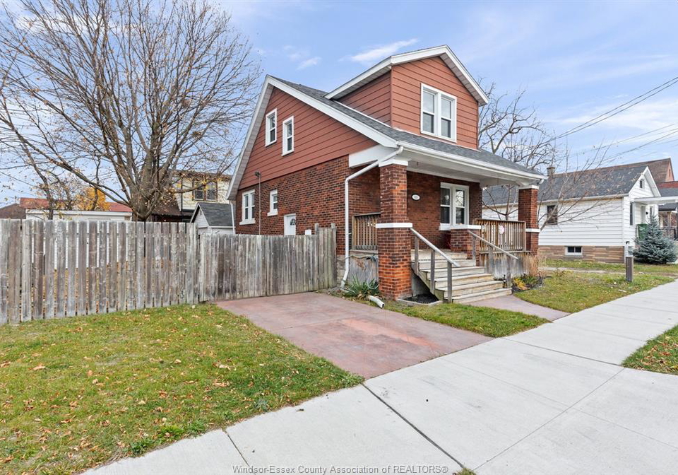 936-arthur-windsor-ontario-26021991