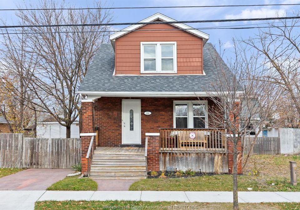 936-arthur-windsor-ontario-26021991