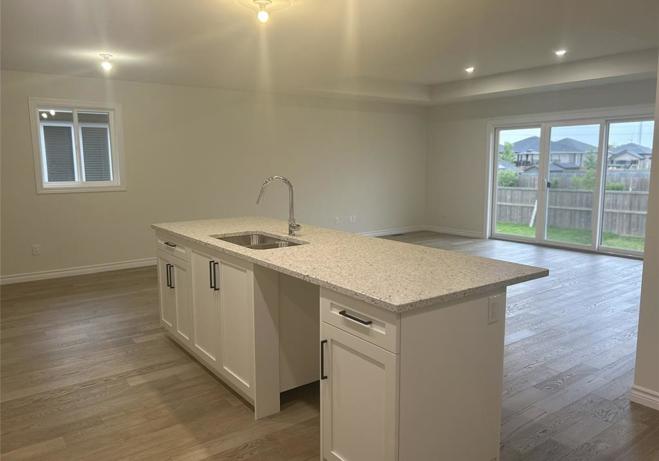 1184-aspen-ridge-lakeshore-ontario-26022015