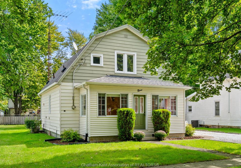 9-carlyle-street-tilbury-ontario-26022019