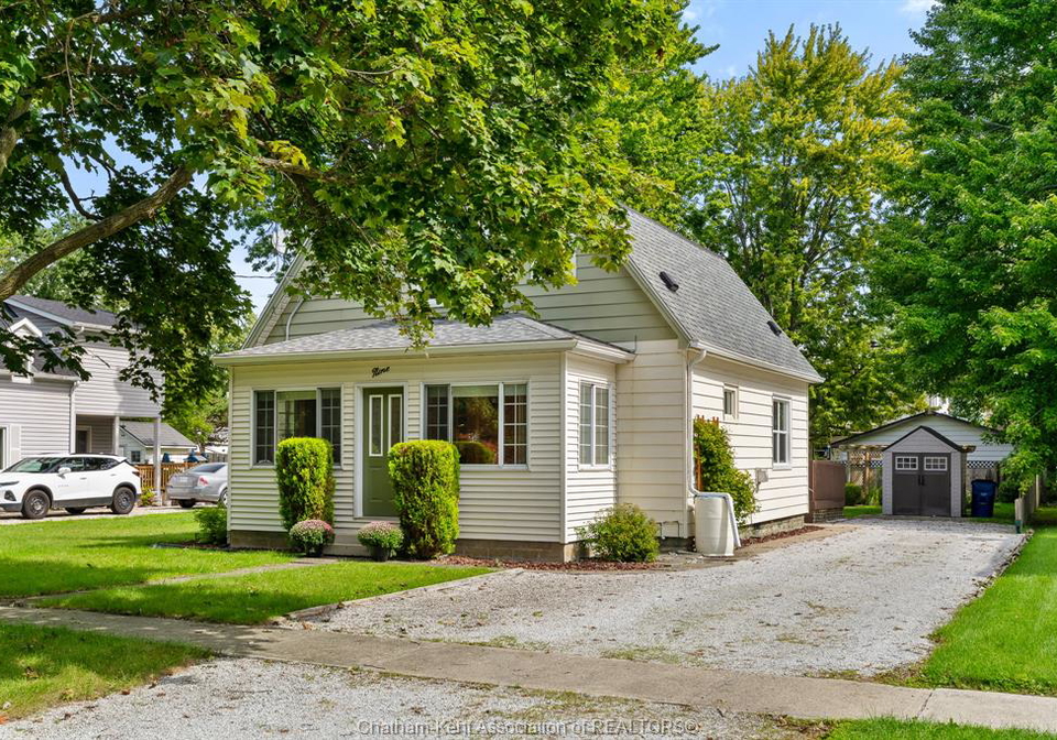 9-carlyle-street-tilbury-ontario-26022019