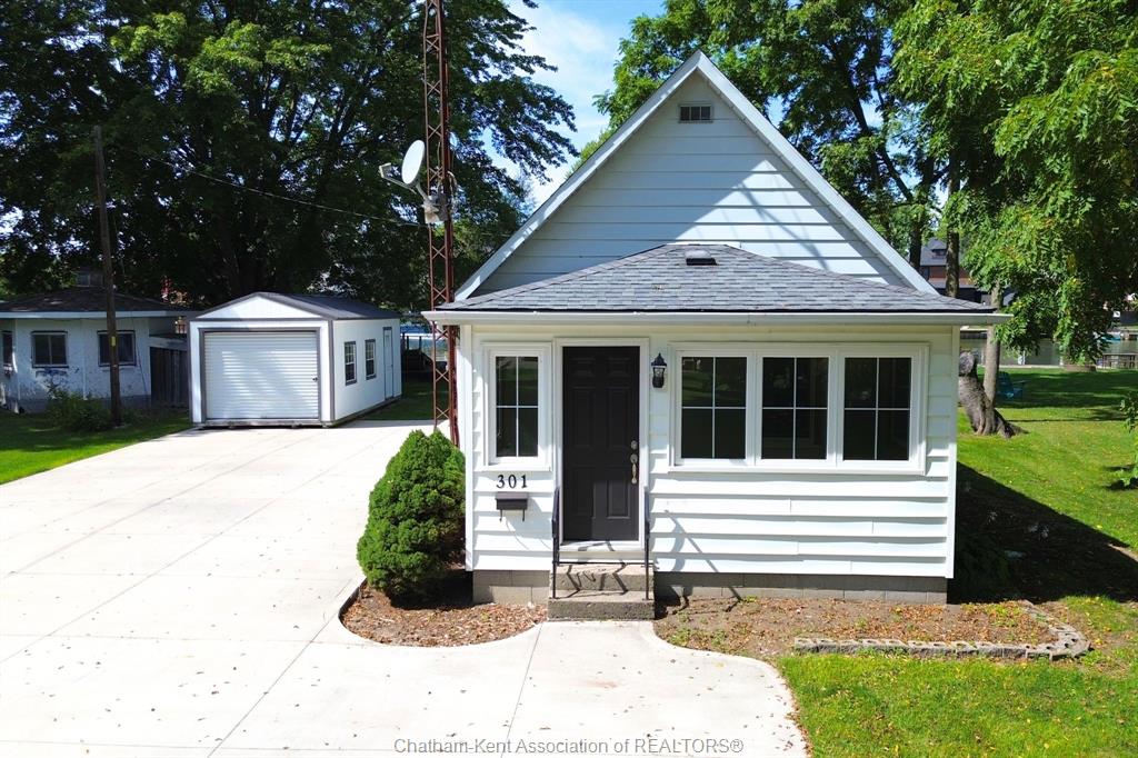 301-wallace-street-wallaceburg-ontario-26022032