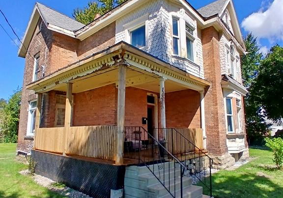 27-31-wade-street-chatham-ontario-26022040
