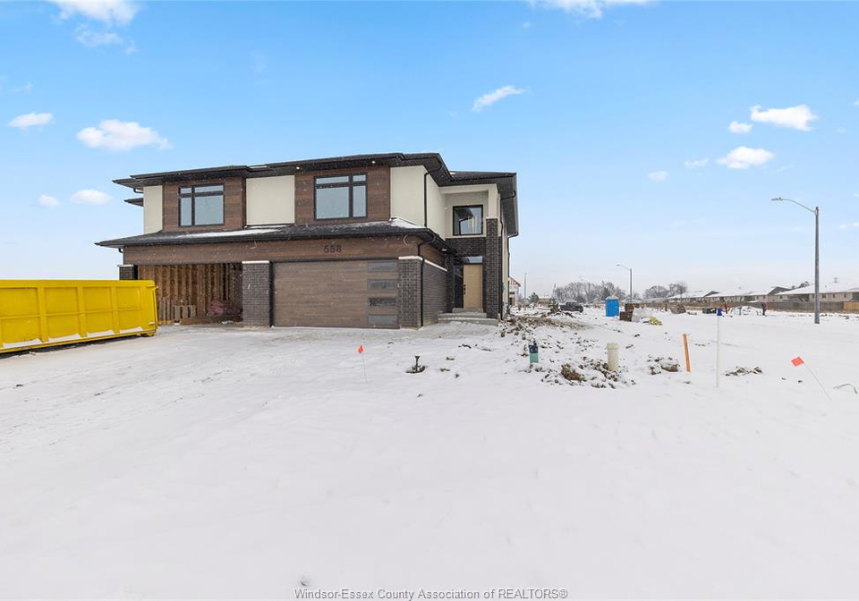 338-marla-lakeshore-ontario-26022072