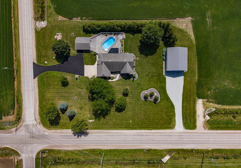 23360-king-whittle-road-tilbury-ontario-26022091