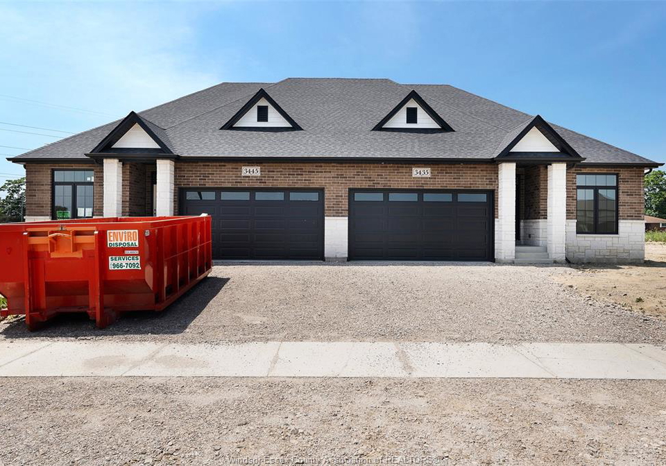 3435-tulio-drive-lasalle-ontario-26022093