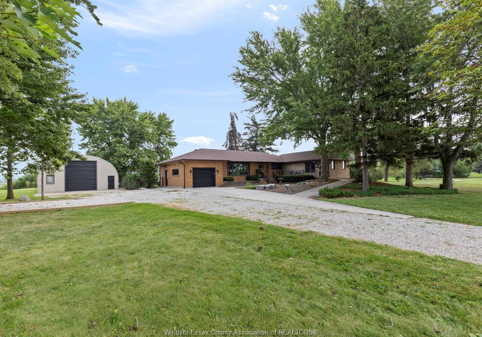 6840-highway-3-tecumseh-ontario-26022102