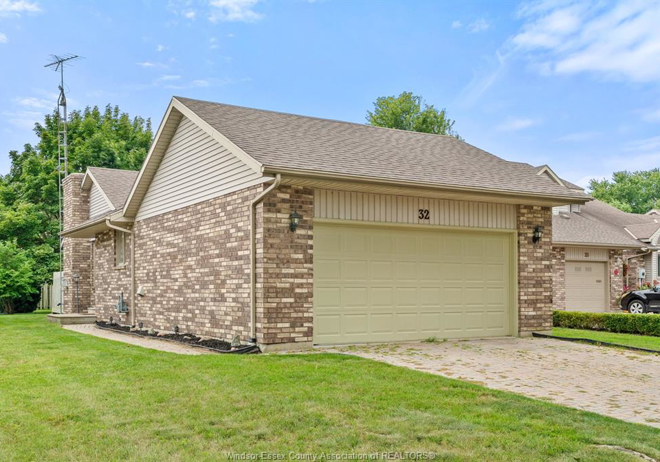 32-cheyenne-crescent-leamington-ontario-26022126