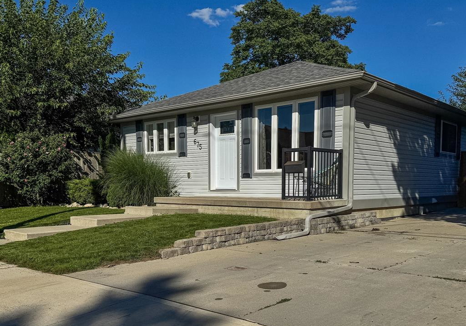 675-albert-street-wallaceburg-ontario-26022133