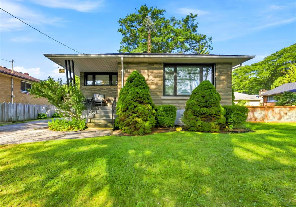57-vimy-crescent-sarnia-ontario-26022144