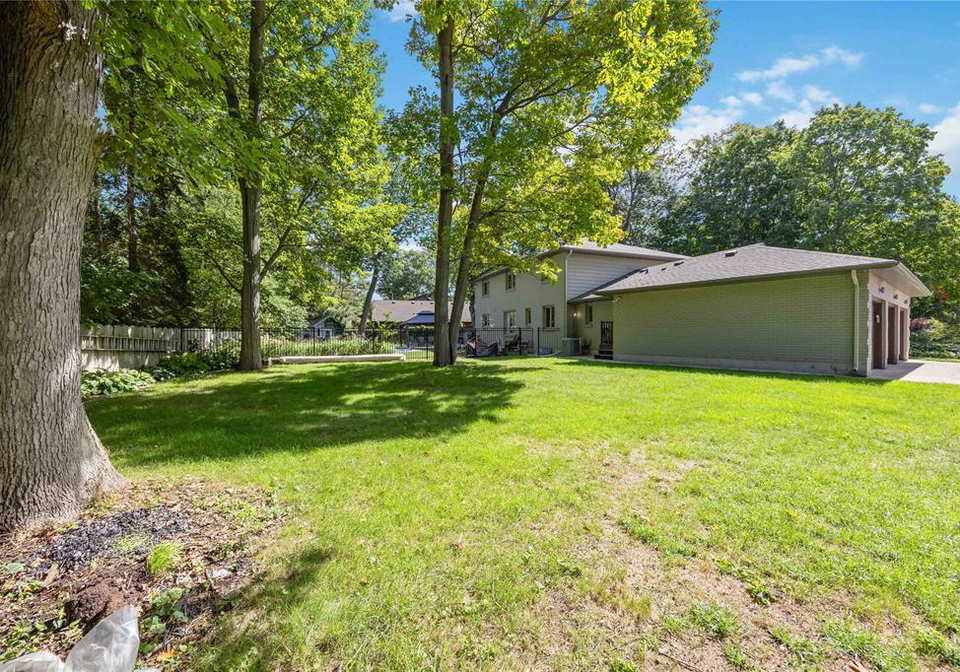 1876-clarence-street-sarnia-ontario-26022154