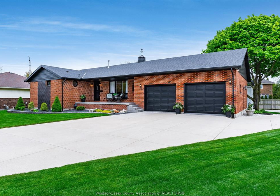 66-shawnee-court-leamington-ontario-26022155
