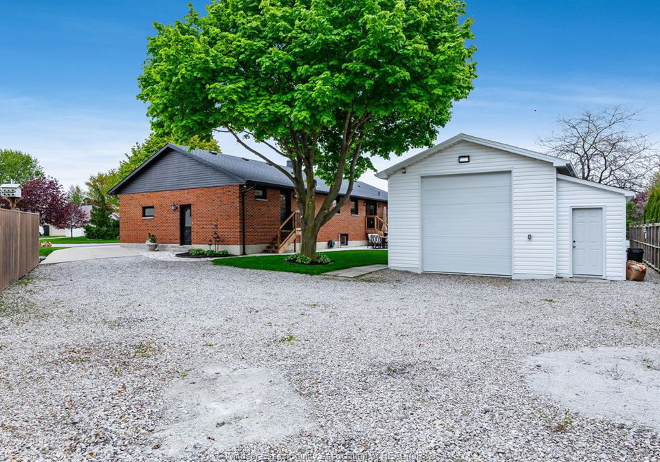 66-shawnee-court-leamington-ontario-26022155