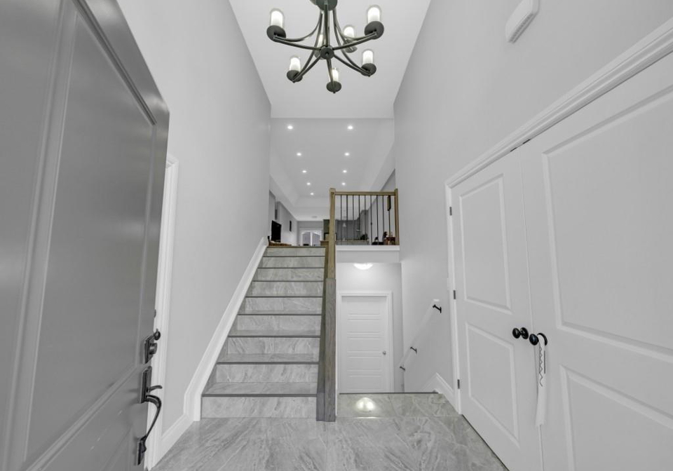 2277-northway-avenue-windsor-ontario-26022162