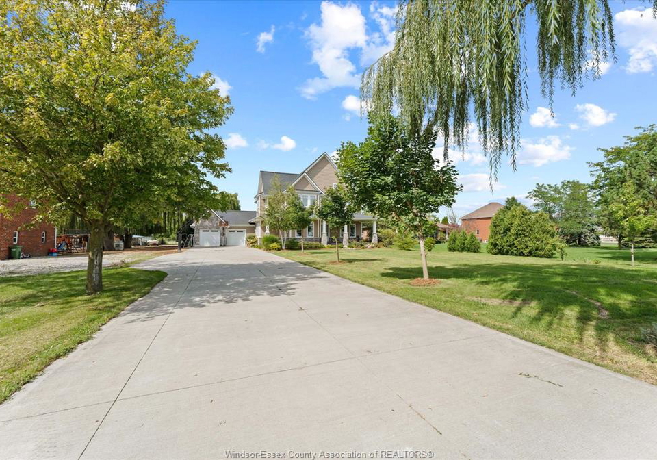 1553-county-road-27-lakeshore-ontario-26022185