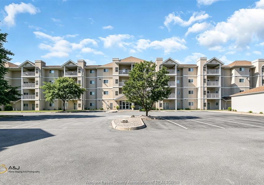 1655-grand-marais-road-west-windsor-ontario-26022191